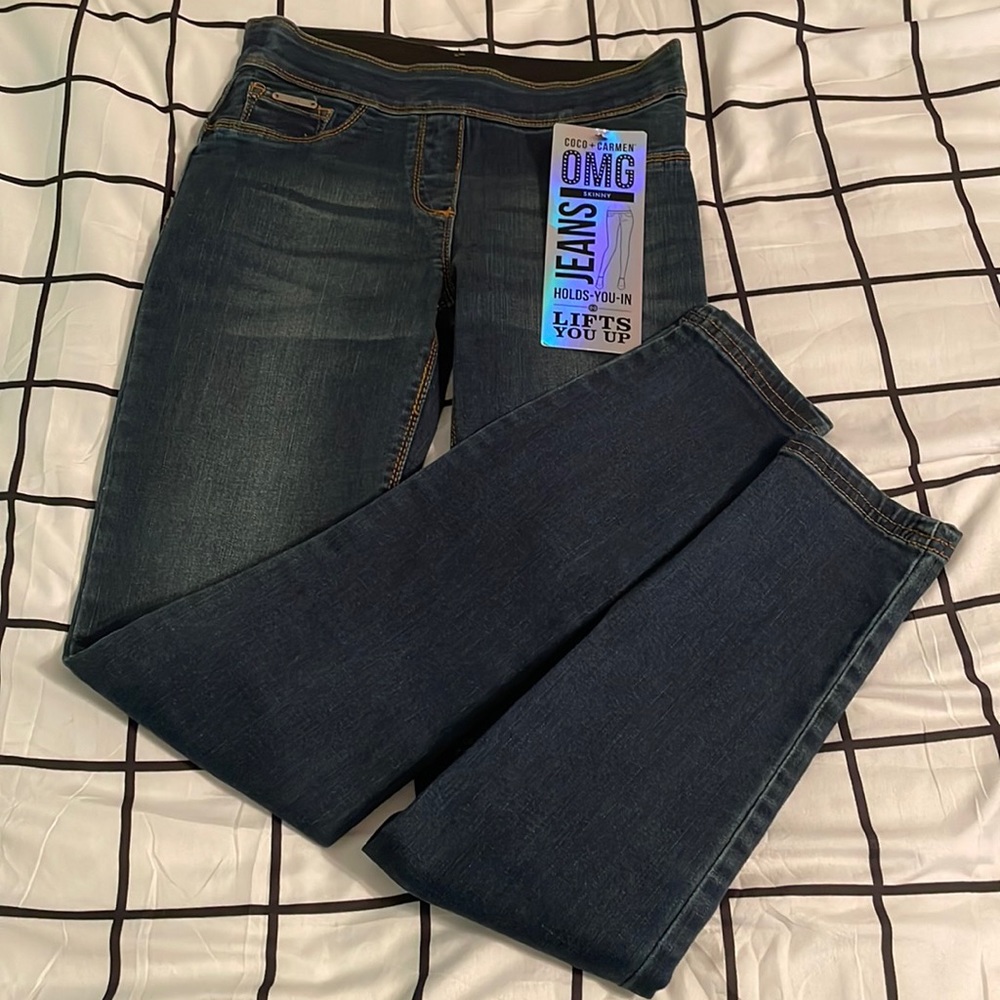 Women’s elastic waistband skinny jeans NWT